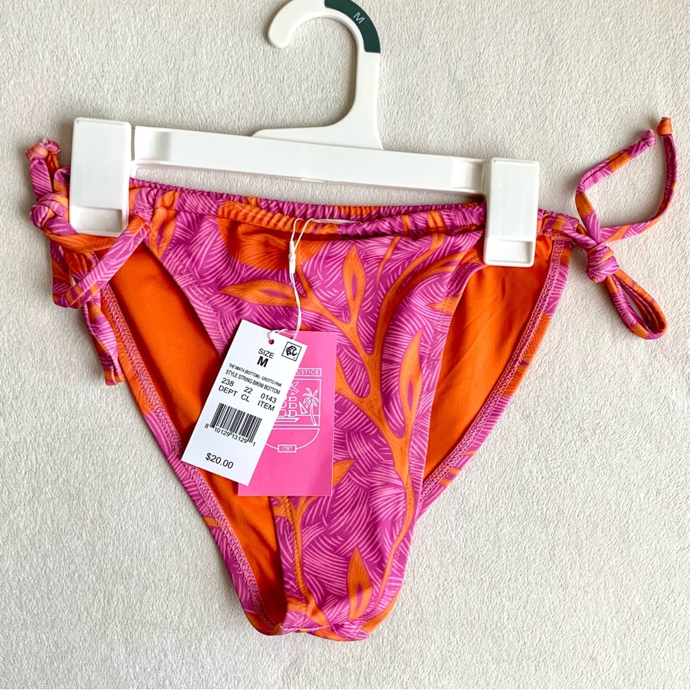 Target Swimwear Side-Tie Adjustable Coverage Cheeky Bikini Bottom - Medium